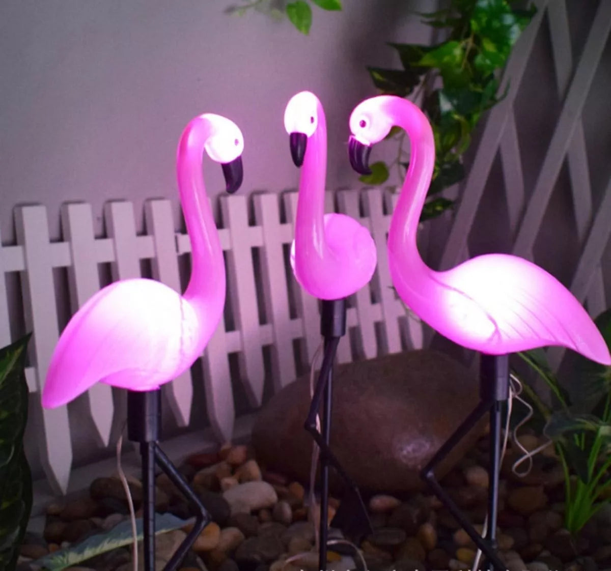 LED solárne záhradné lampy – plameniak