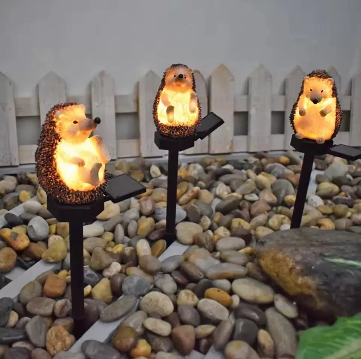 LED záhradná lampa v tvare ježka