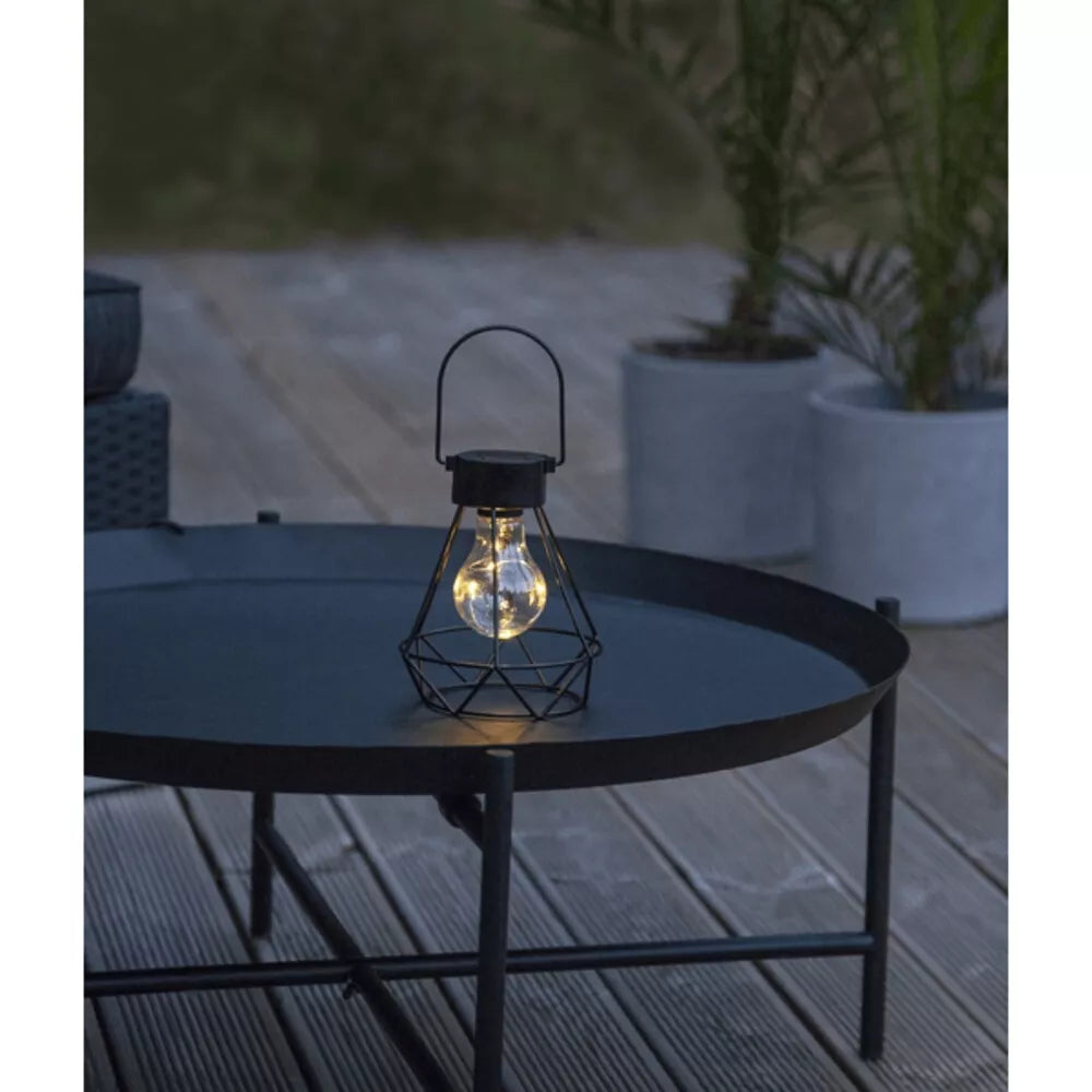 Solárnou energiou nabíjateľná LED lampa „Edison“