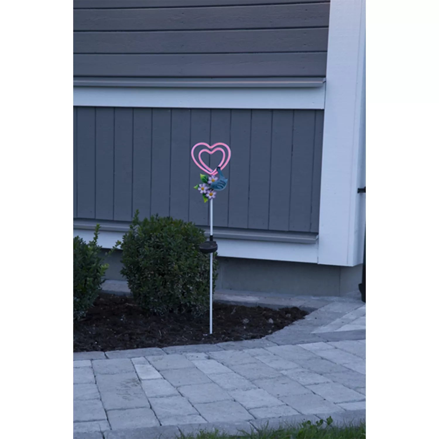 Solárna lampa „Srdce s vtáčikom“