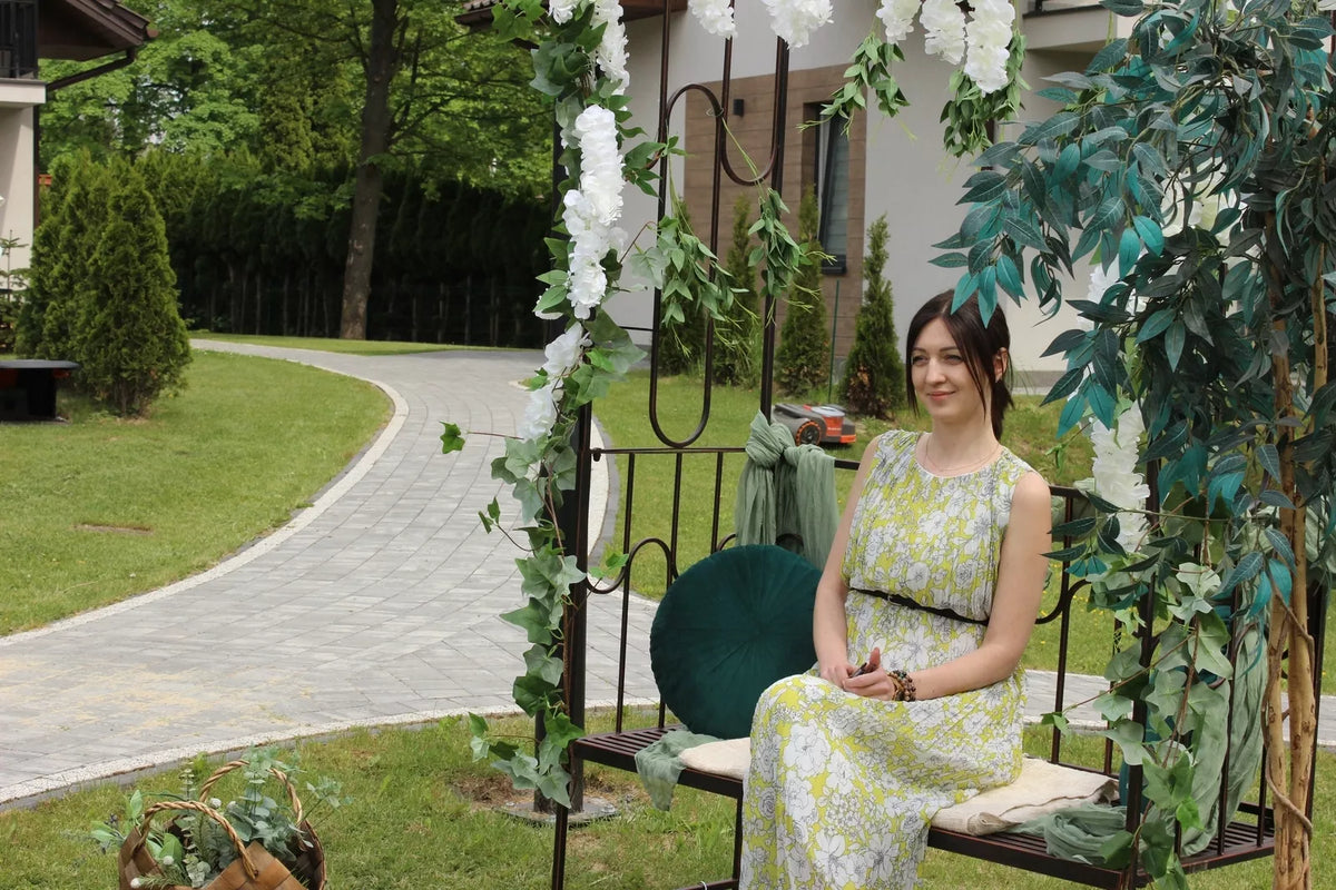 Záhradná pergola s lavičkou, antická hnedá farba, kovová