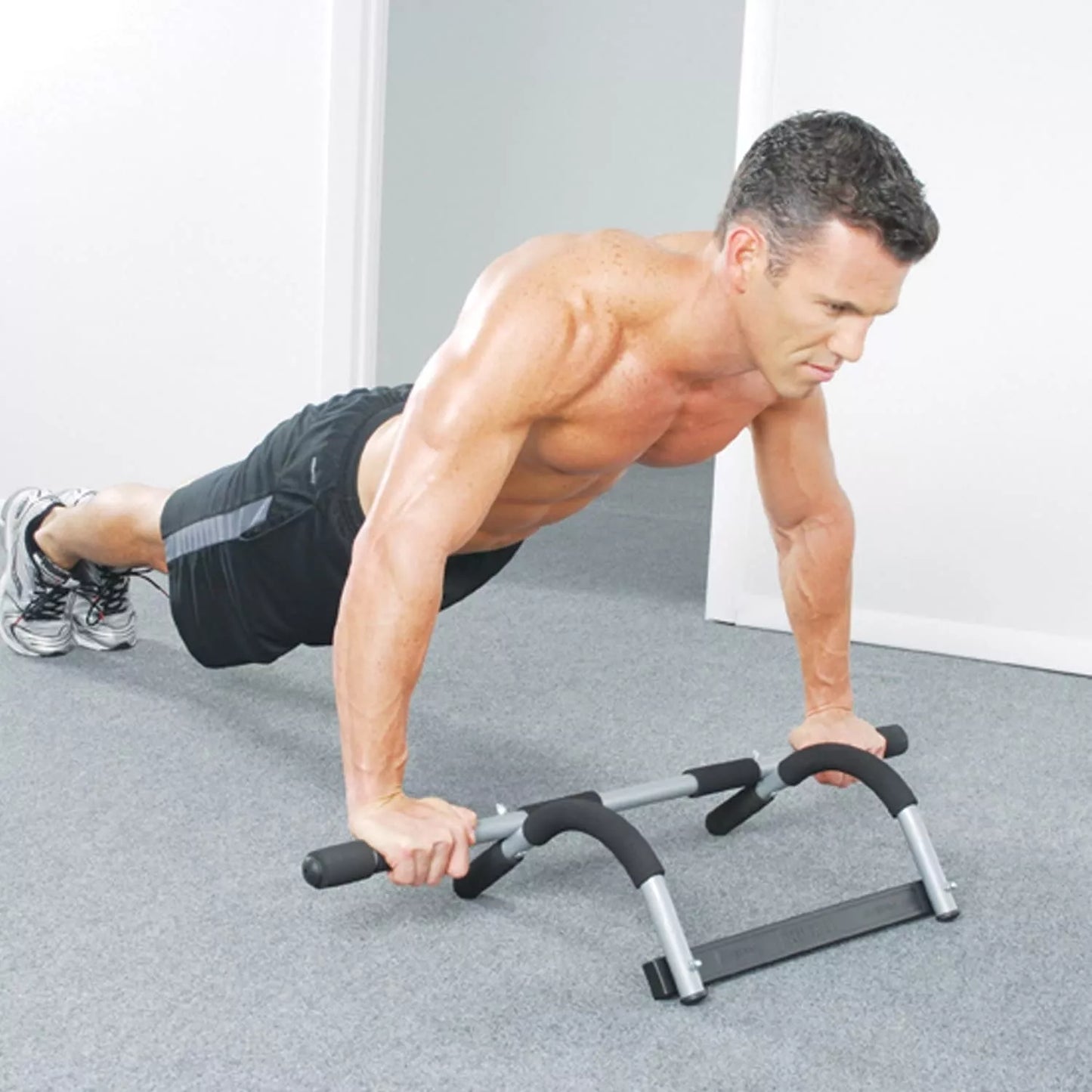 TRENIRUOKLIS SKERSINIS "IRON GYM"